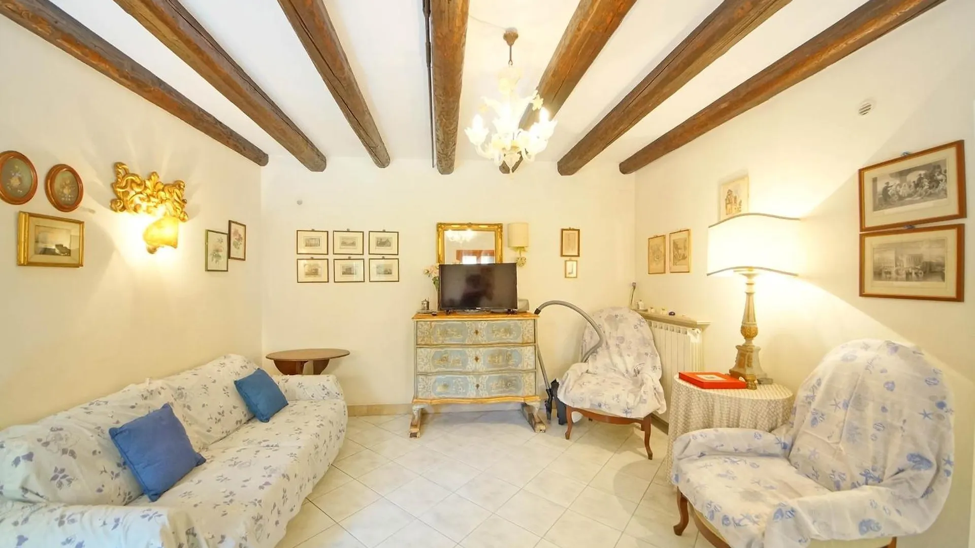 Dolcevita Apartments N 522 البندقية