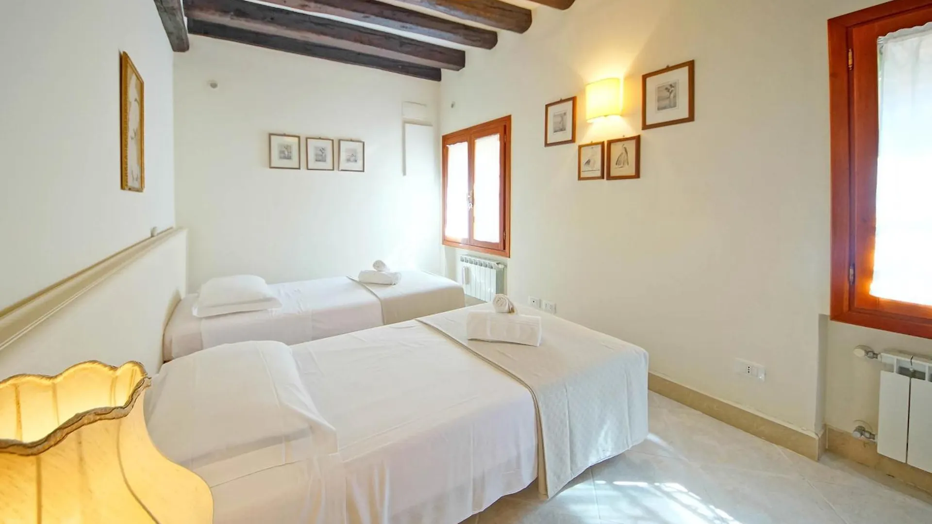 Dolcevita Apartments N 522 البندقية